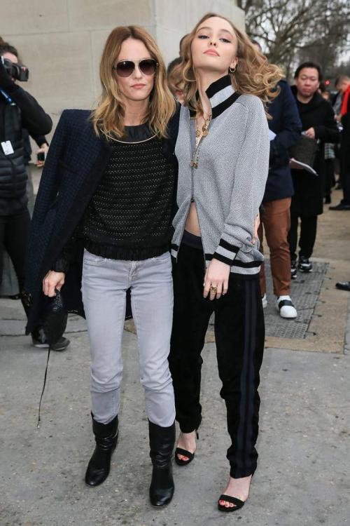 Звездные мамы, которые выглядят как сестры своих детей