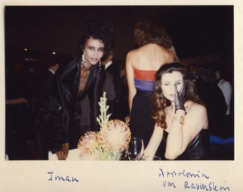 Полароидные фото звезд из личного альбома Майкла Уайта