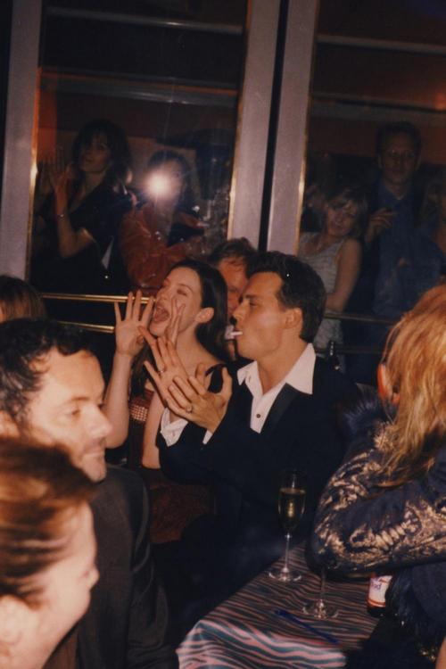 Полароидные фото звезд из личного альбома Майкла Уайта