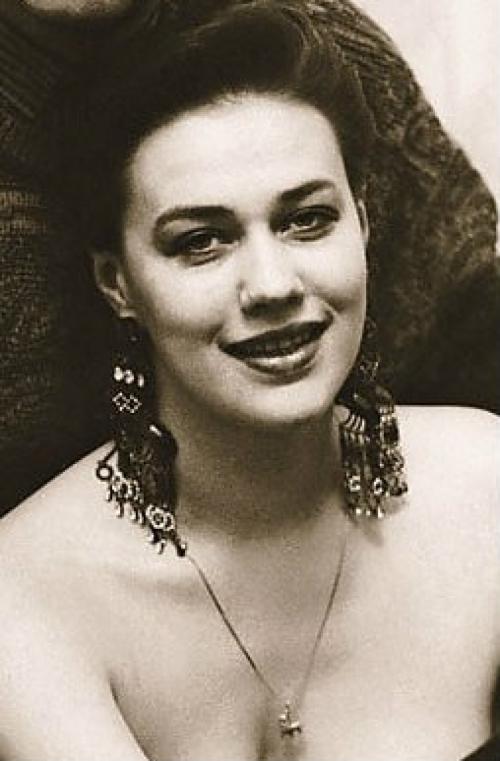 Знаменитые "казановы" со скромной внешностью и их женщины