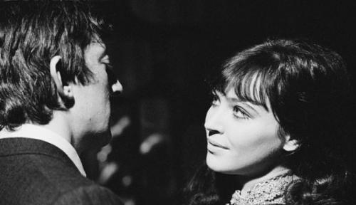 Знаменитые "казановы" со скромной внешностью и их женщины