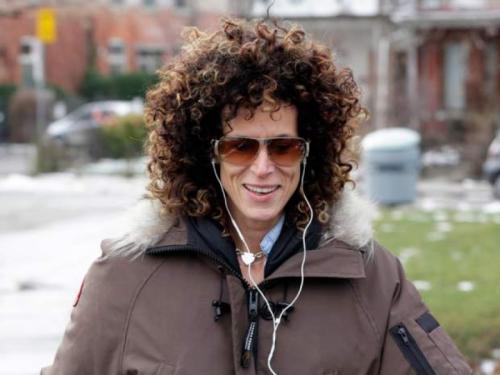 Знаменитости, обвинявшиеся в изнасилованиях и сексуальных домогательствах