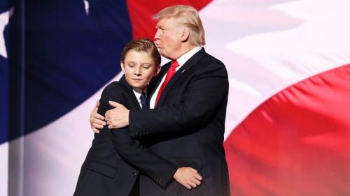 Как живет младший сын Дональда Трампа