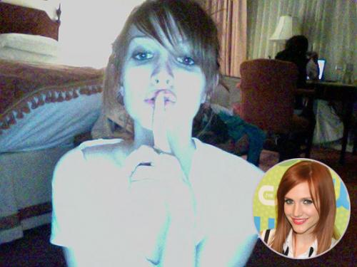 Сами себе папарацци: автопортреты звезд