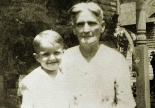 Звезды, воспитывавшиеся без матерей