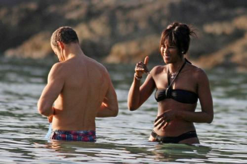 Как проводят звезды зимний сезон отпусков