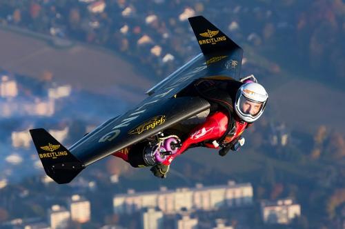 Игры со смертью: 20 самых отчаянных смельчаков