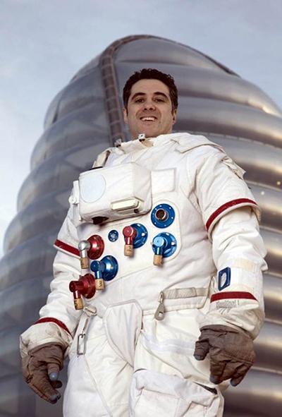 Игры со смертью: 20 самых отчаянных смельчаков