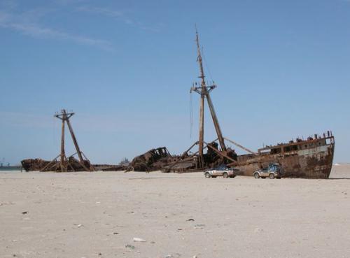 Нуадибу – самое большое в мире кладбище кораблей
