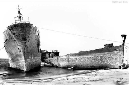 Нуадибу – самое большое в мире кладбище кораблей