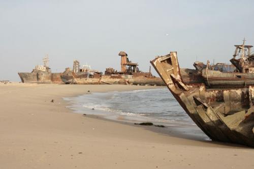 Нуадибу – самое большое в мире кладбище кораблей