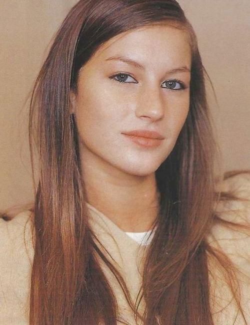 Восхождение звезд подиума: как и где находили знаменитых супермоделей