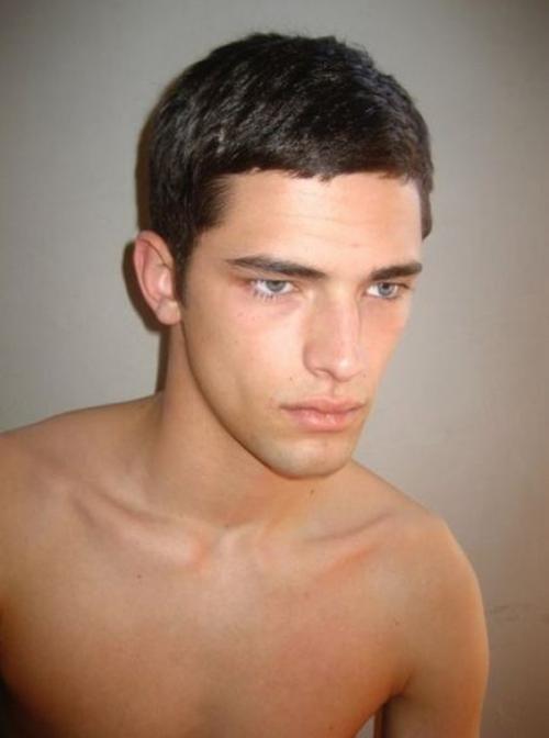 Восхождение звезд подиума: как и где находили знаменитых супермоделей