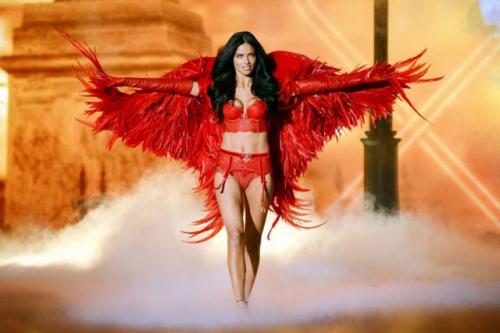 Топ-10 самых дорогих шоу Victoria"s Secret