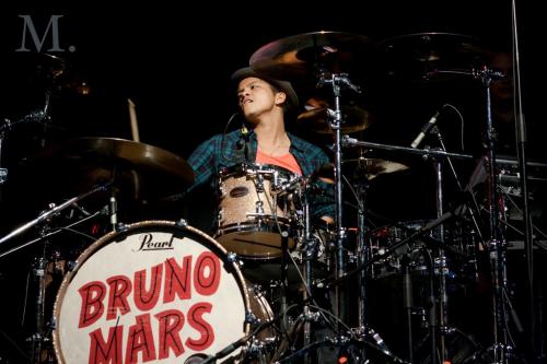 Топ-20 самых высокооплачиваемых звезд музыки 2014 года