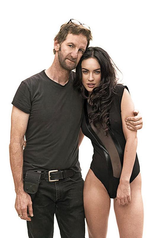 Самая сексуальная женщина планеты устроила кухонную фотосессию