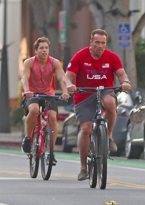 "Признать или отказаться?": внебрачные дети знаменитостей