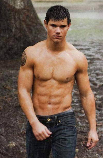 Топ-15 самых сексуальных звездных торсов