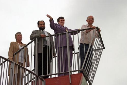 Дерево-орган сообщает людям мелодии ветра