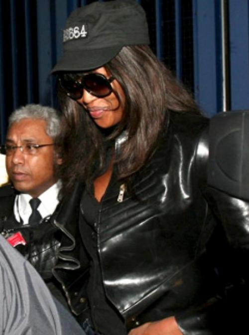 Самые яркие нервные срывы знаменитостей, случившиеся на публике