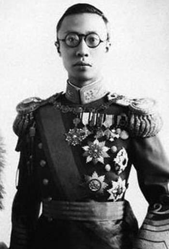 История детей на троне, и чем это заканчивалось