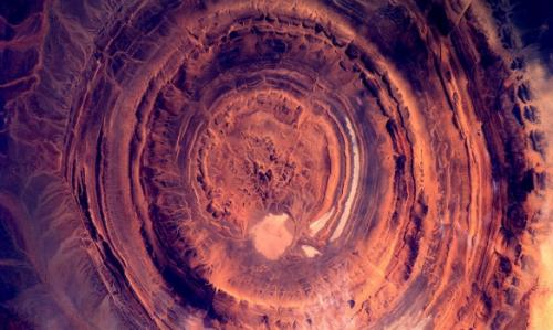 Пустыня Сахара. Кратер вулкана в Мавритании