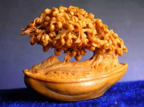 Хaйдао — резьба по фруктовым косточкам