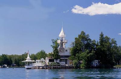 Самые маленькие островные поместья