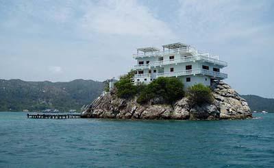 Самые маленькие островные поместья