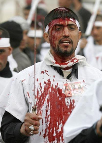 Жуткие обычаи шиитов: кровавая резня в день Ашура