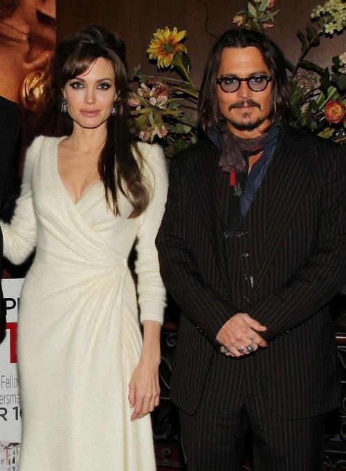 Анджелина Джоли с «коллегами по цеху»