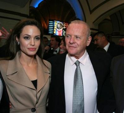 Анджелина Джоли с «коллегами по цеху»