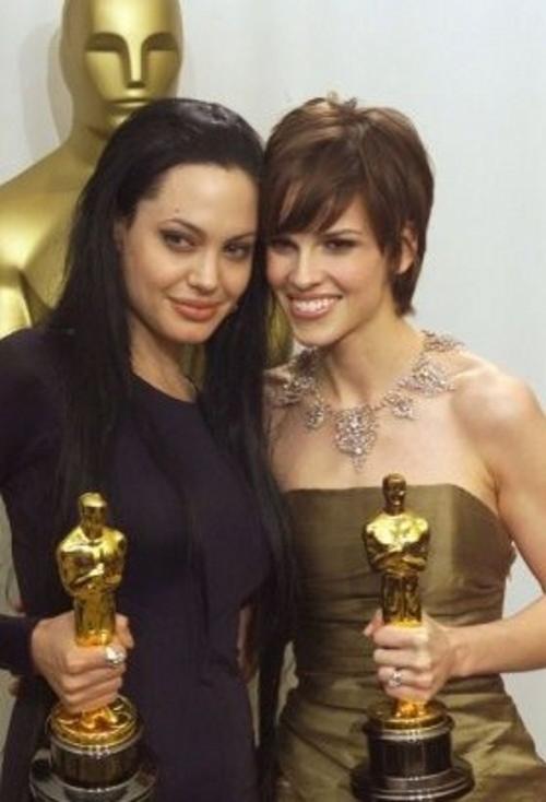 Анджелина Джоли с «коллегами по цеху»