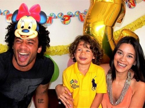 Самые красивые подруги футболистов, заявленных на Евро