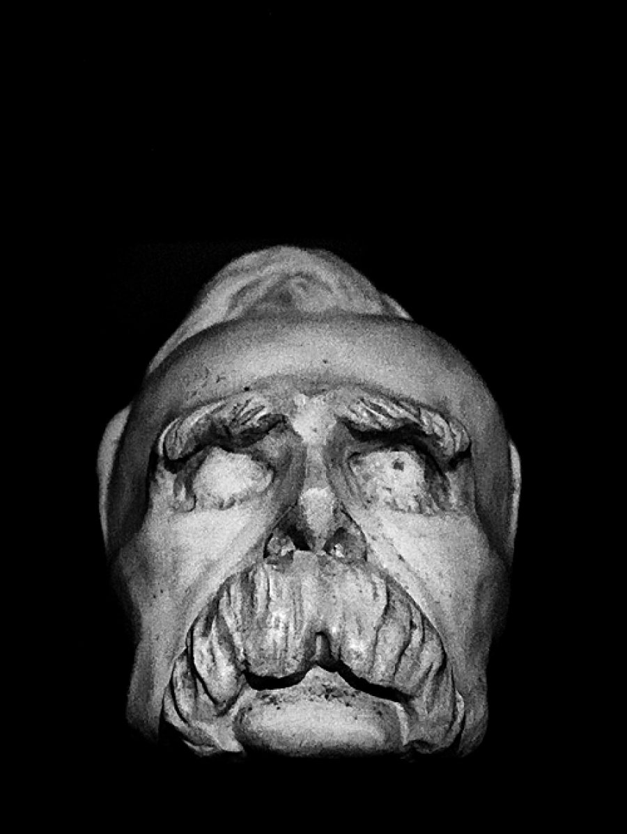 Посмертные маски великих людей