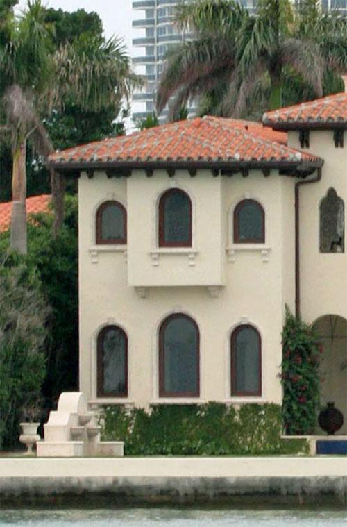 Рики Мартин живёт с привидением