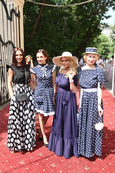 Звезды российского шоу-бизнеса на скачках «Гран-При радио «Монте Карло»