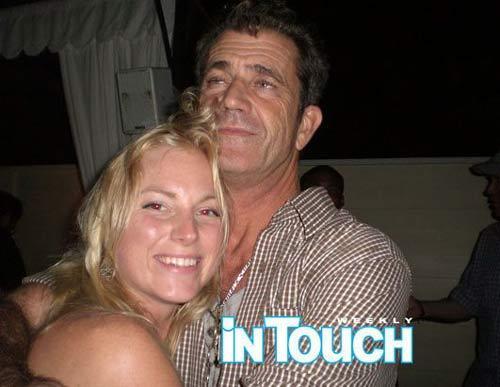 Знаменитости в объятиях поклонниц: скандальные кадры