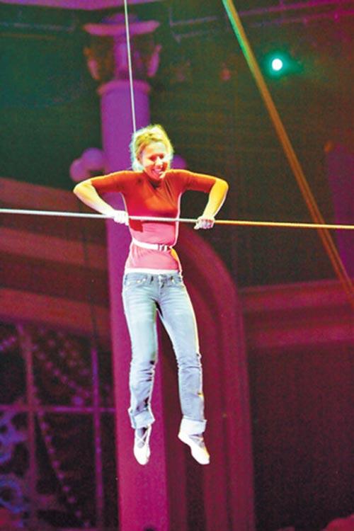 Иван Ургант опустил Собчак с небес на землю