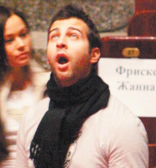 Иван Ургант опустил Собчак с небес на землю