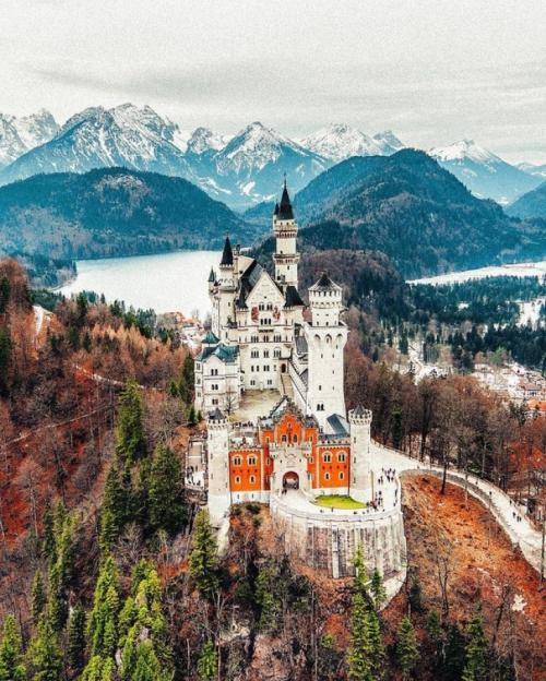 17 реальных мест, которые выглядят как порталы в волшебные миры