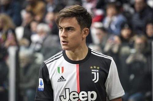 Не щадит никого: знаменитости, которые заразились коронавирусом