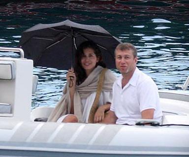 Подруги и жёны олигархов: снимки не для всех