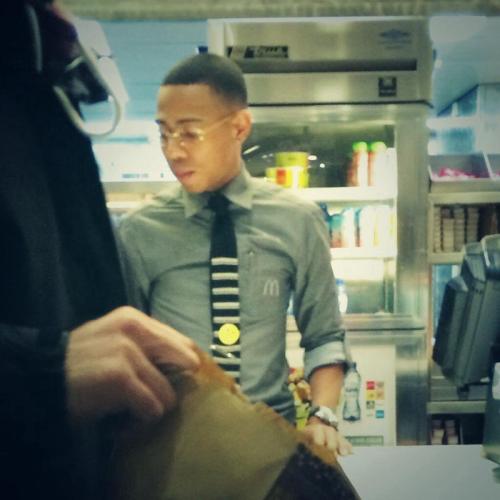 Обычные люди, точь-в-точь похожие на знаменитостей в их культовых ролях