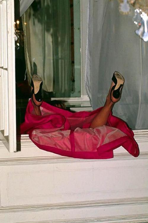 Самые нелепые казусы со звездами на сцене