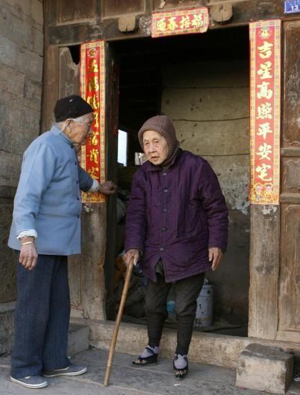 Китайской традиции деформации ступней — 1000 лет