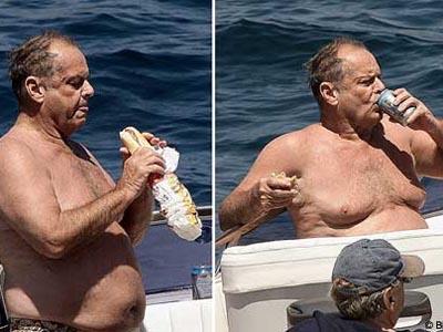 Звезды лопают фастфуд