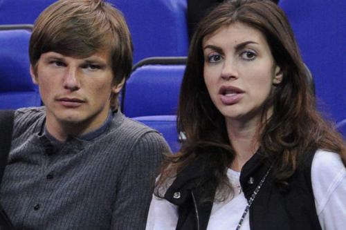 Звезды, которые устраивают дебоши на публике