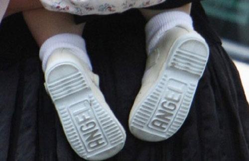 Несравненная Сури Круз вышла в свет