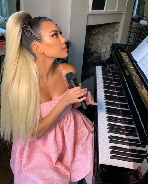 Хэллоуинские костюмы знаменитостей